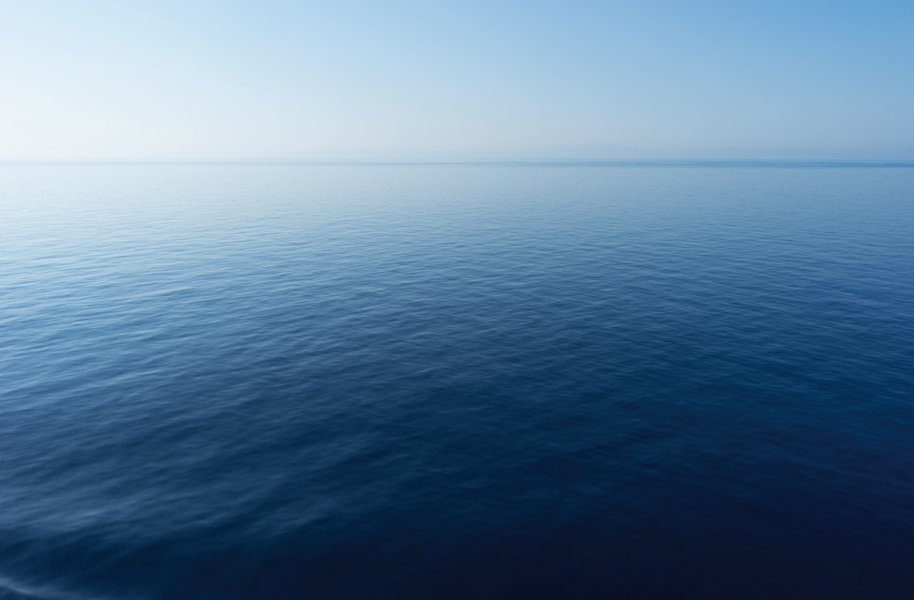COLORBOND® steel in the colour Deep Ocean®. Calm blue ocean.