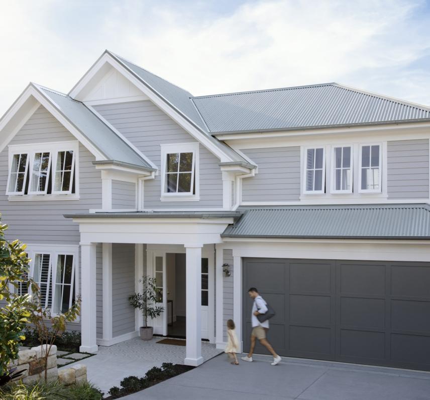 Residence, Robert Street, Freshwater, NSW. COLORBOND® steel colour Windspray® in a Classic finish