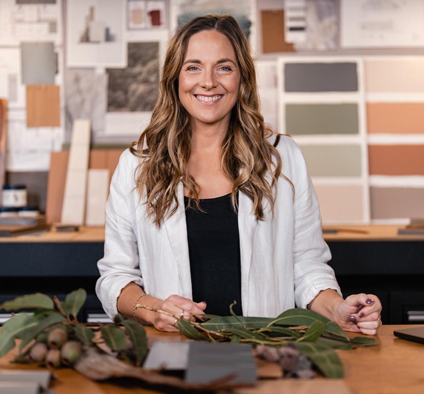 Lucy, Hunting for George