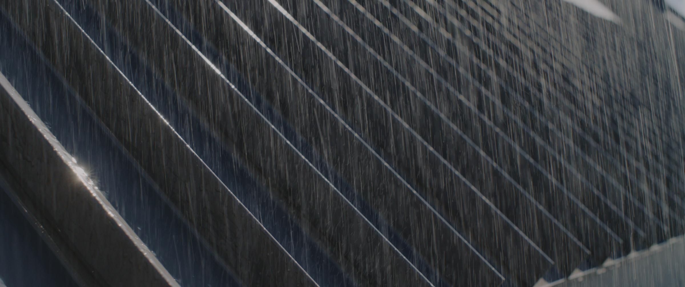 Rain falling on roofing made from COLORBOND® steel
