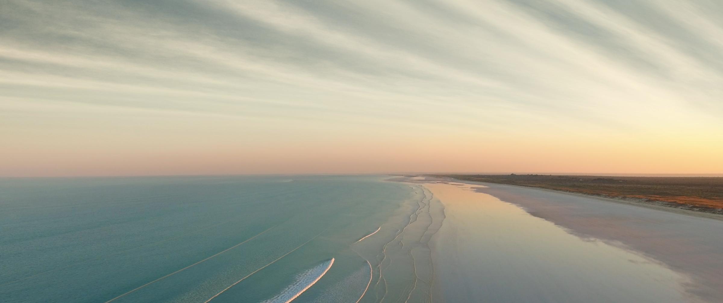 Aerial view of a beach. Inspiration for COLORBOND® steel