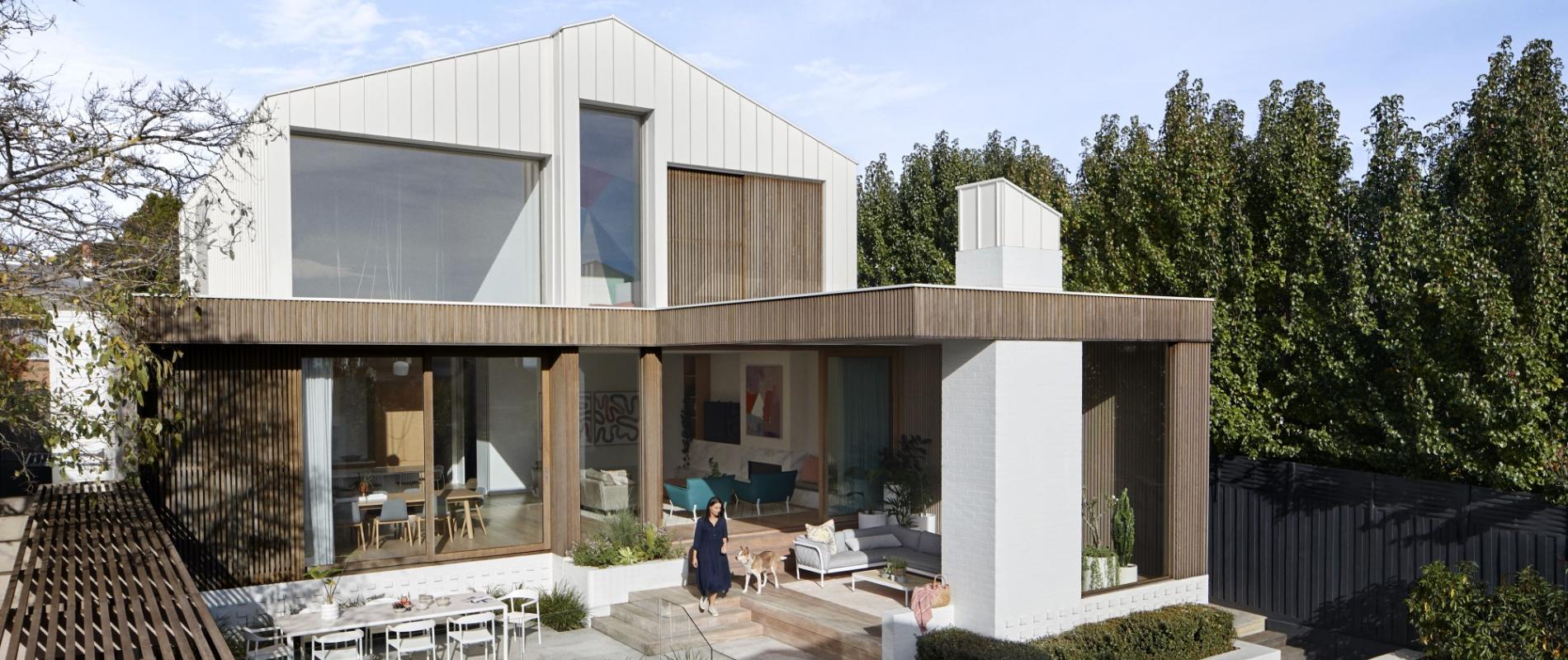 BBW House, Geelong  clad in COLORBOND® steel Surfmist® in a Classic finish. Rollformer/Fabricator:  Steeline JH Stephenson Aussie Roof Co Pty. Built by Wilson. Installer: Clint Humphrey (CH Roofing). Architect: Tecture