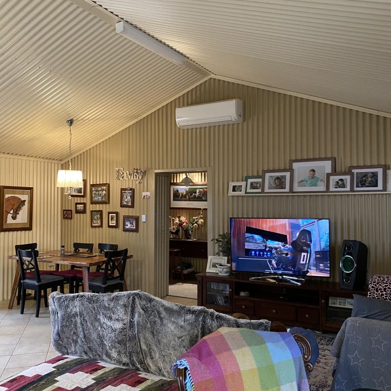 Nicole from Mannum, SA loves COLORBOND® steel. Roofing, Guttering & Fascia, Garage Doors, Walling, Fencing, Sheds made from COLORBOND® steel in colours Classic Cream™ and Paperbark®