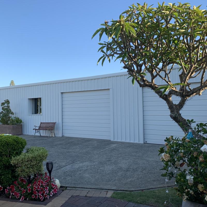 Tracy from Bunbury, WA loves COLORBOND® steel. Guttering & Fascia, Garage Doors, Sheds made from COLORBOND® steel in colour Surfmist® Matt
