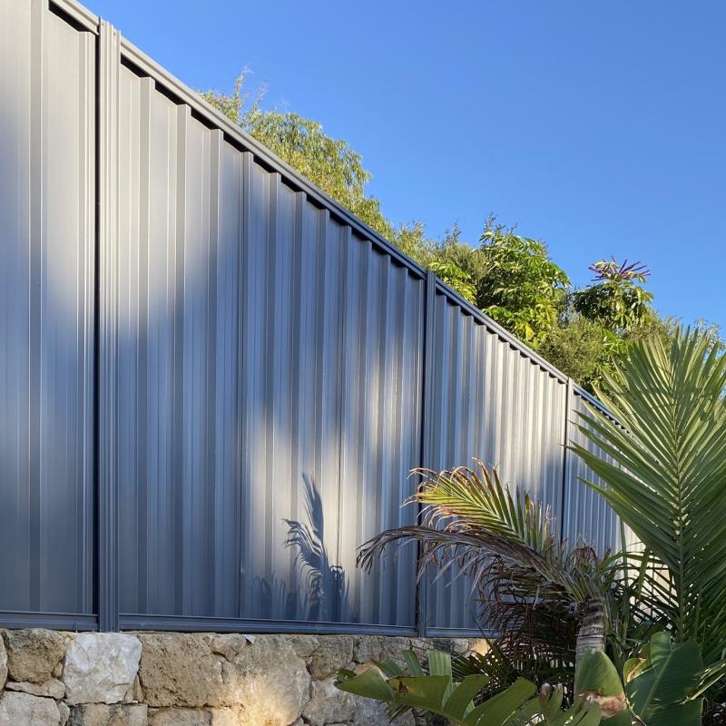 Jess from Hamilton Hill, WA loves COLORBOND® steel. Fence made from COLORBOND® steel in colour Basalt®