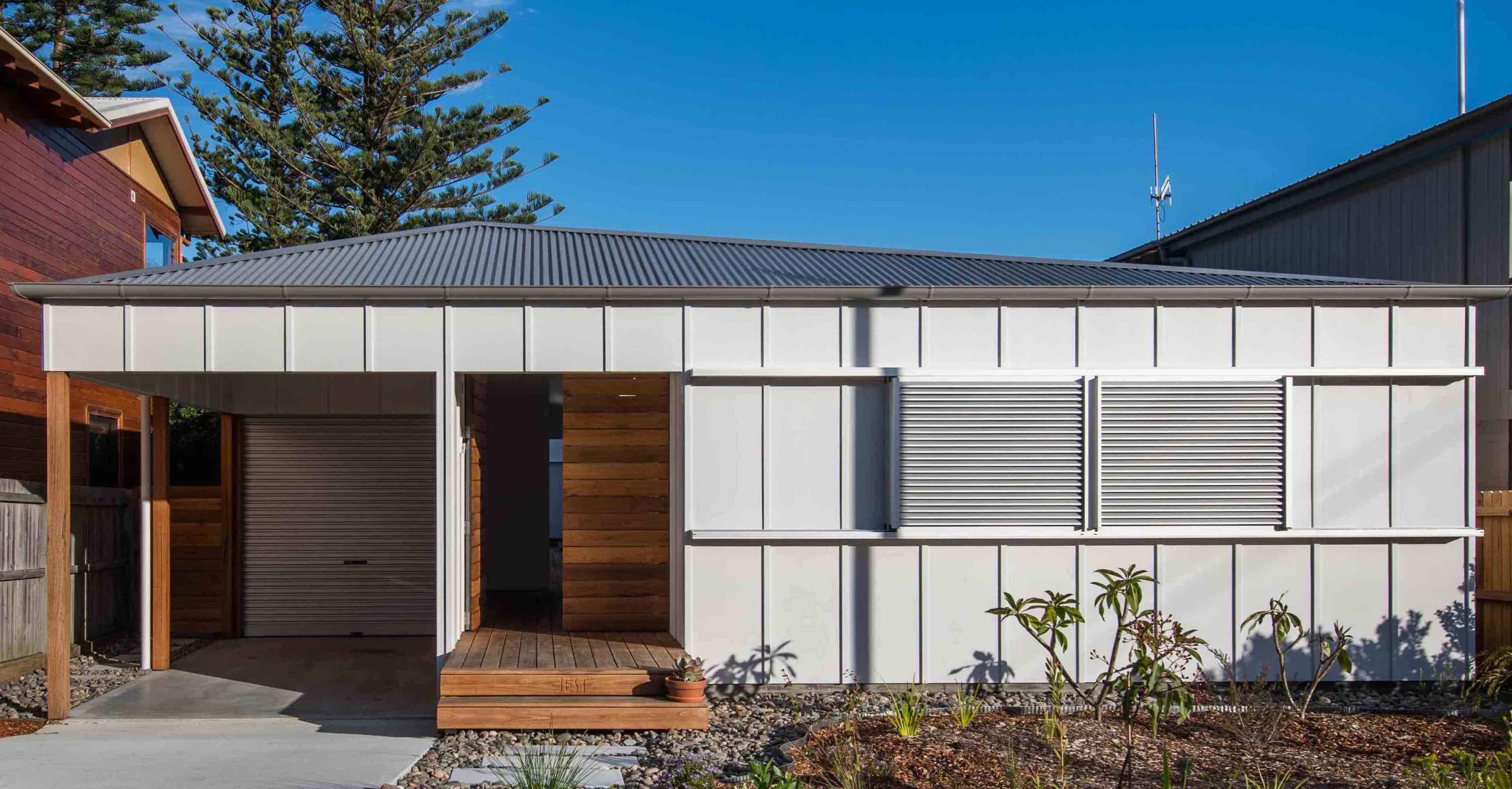 COLORBOND® Ultra steel Wallaby® roofing