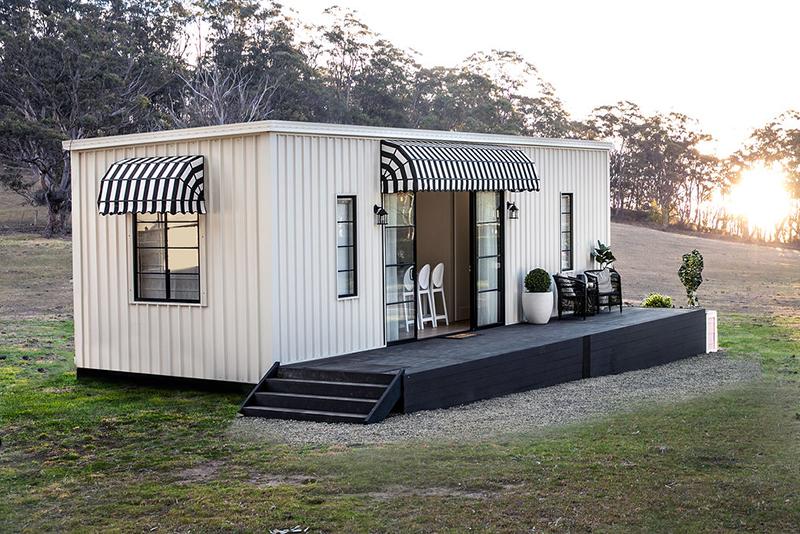 COLORBOND® steel Surfmist® cladding and roofing and in Lysaght TRIMDEK® profile.