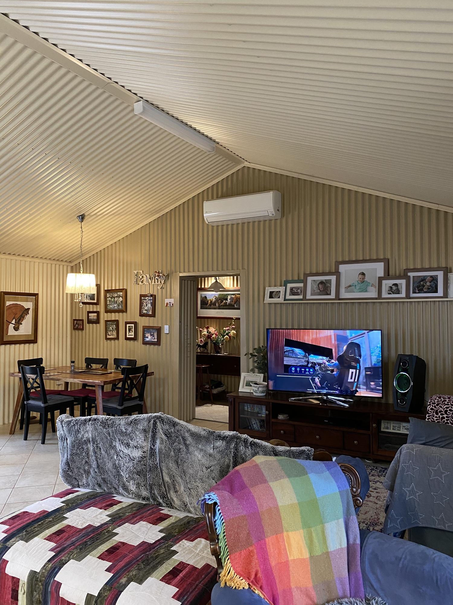 Nicole from Mannum, SA loves COLORBOND® steel. Roofing, Guttering & Fascia, Garage Doors, Walling, Fencing, Sheds made from COLORBOND® steel in colours Classic Cream™ and Paperbark®