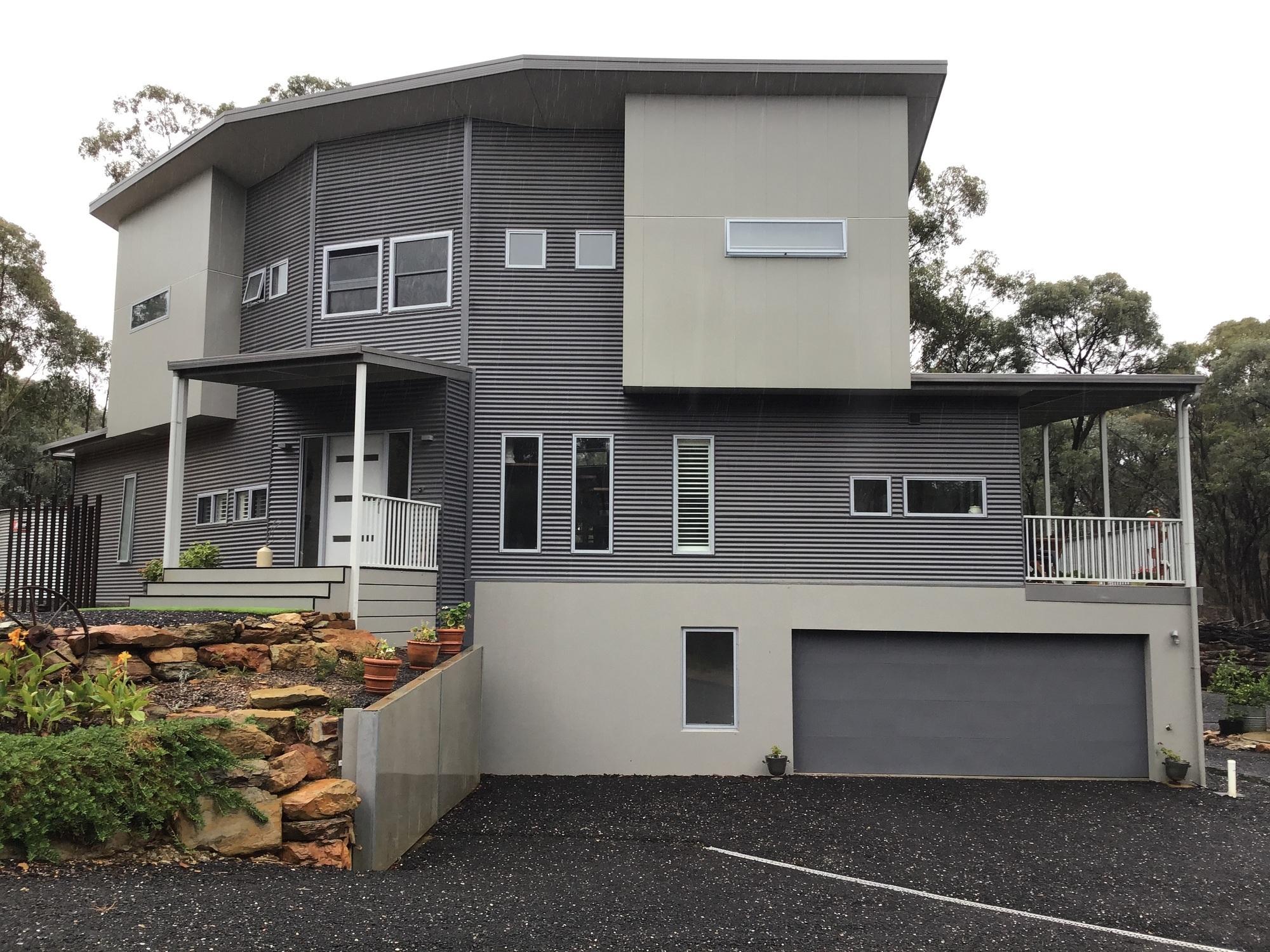 June from Mandurang, VIC loves COLORBOND® steel. Roofing, Guttering & Fascia, Garage Doors, Walling, Sheds, Patio & Pergola made from COLORBOND® steel in the colours Basalt® and Shale Grey®