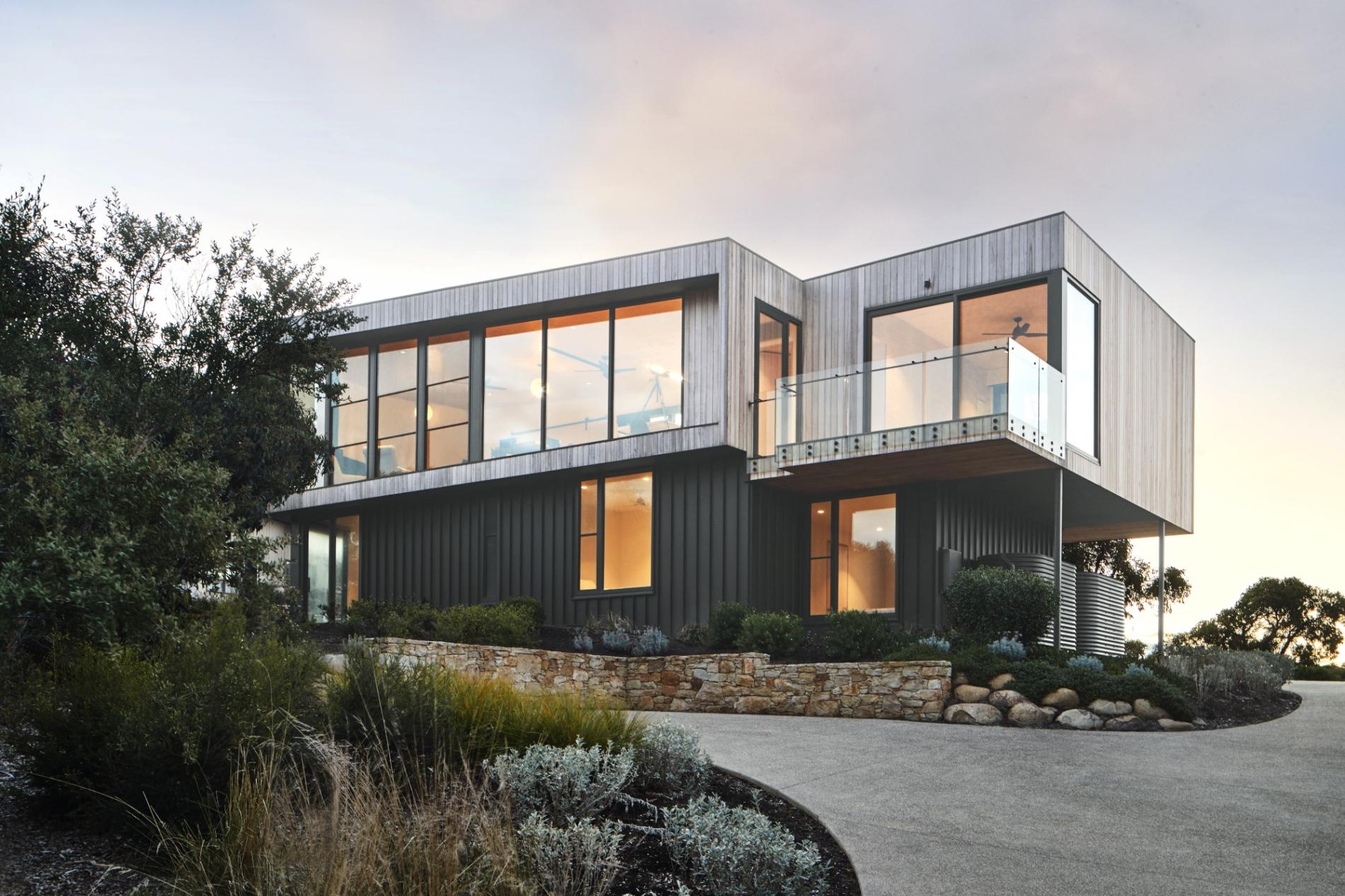 COLORBOND® steel Monument® Matt roofing and cladding. Architect: ITN Architects. Photo by Aidan Halloran. Builder: DBS Homes