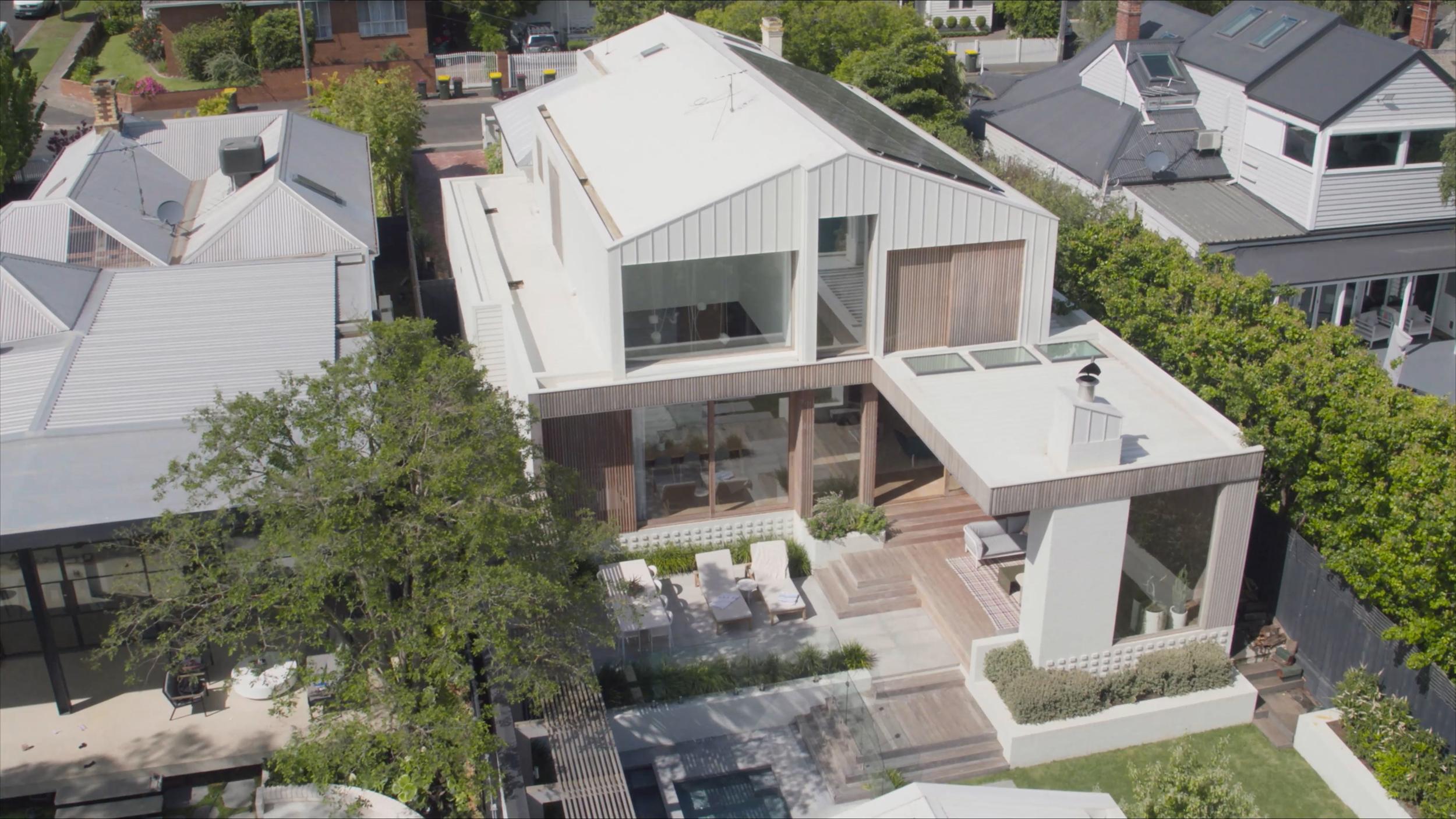 BBW House, Geelong  clad in COLORBOND® steel Surfmist® in a Classic finish. Rollformer/Fabricator:  Steeline JH Stephenson Aussie Roof Co Pty. Built by Wilson. Installer: Clint Humphrey (CH Roofing). Architect: Tecture