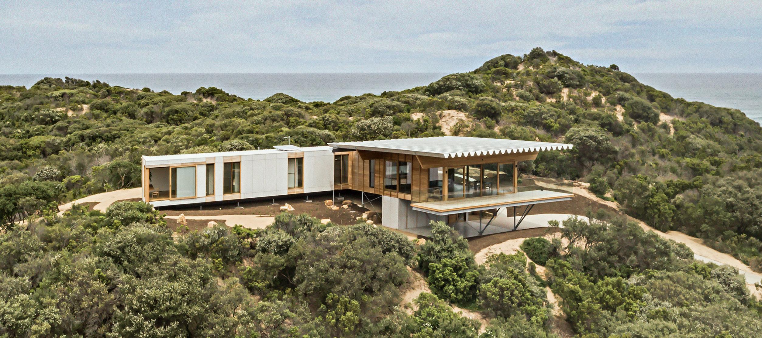 Dune House - COLORBOND® steel 60th Anniversary featured home